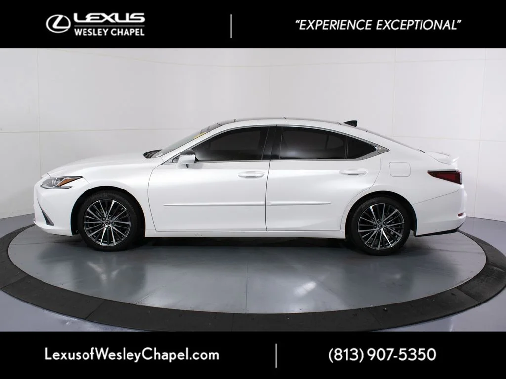 Certified Used 2022 White Lexus 350 image 7