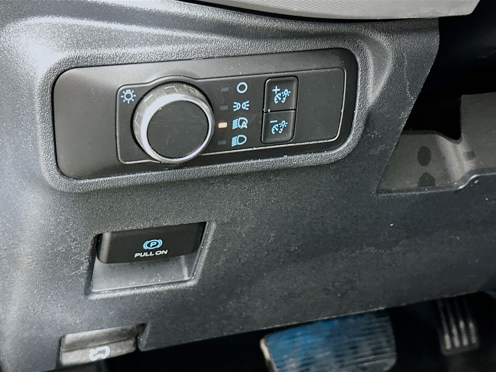 Used 2022 Desert Sand Ford Everglades image 10