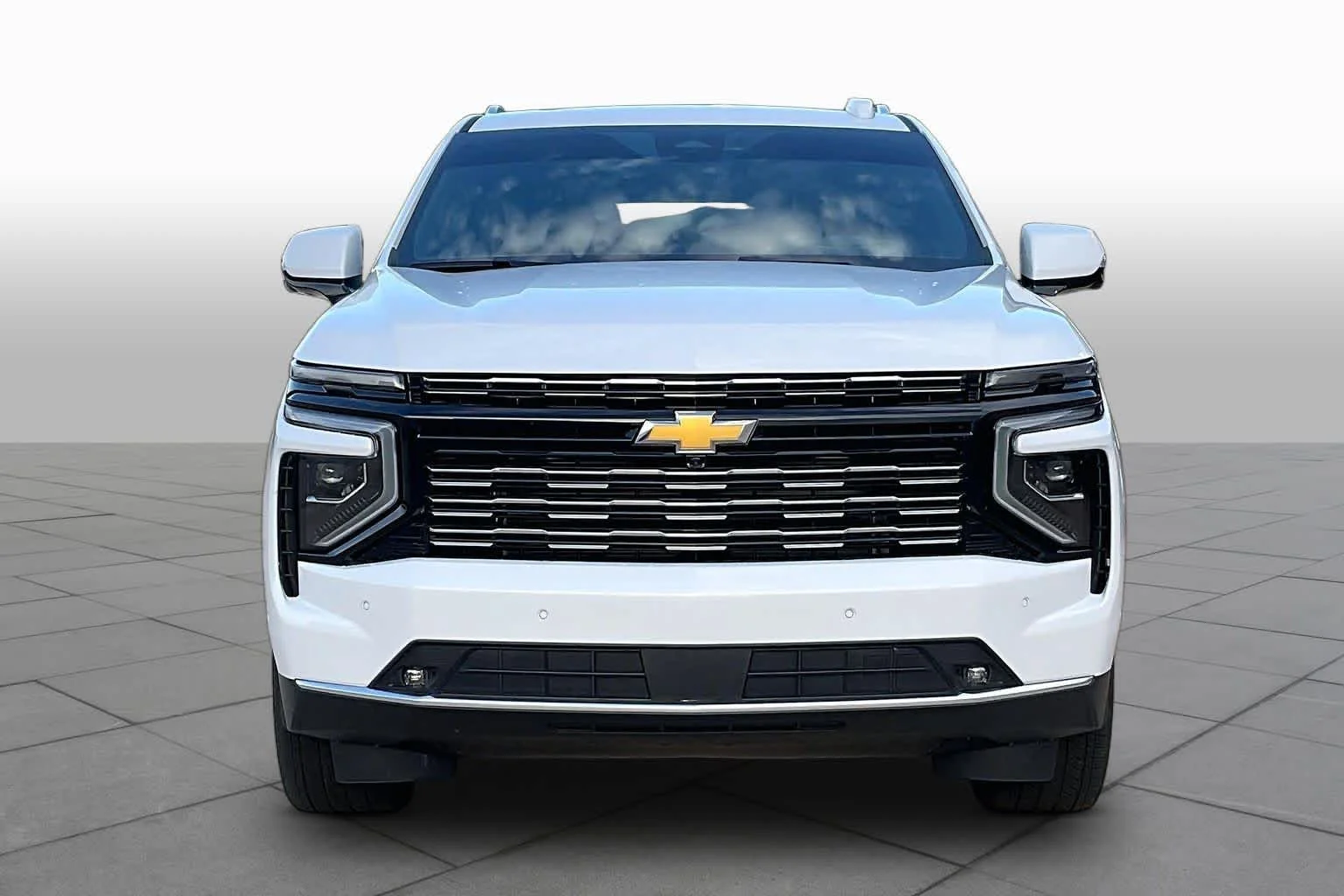Used 2026 Polar White Tricoat Chevrolet High Country image 4