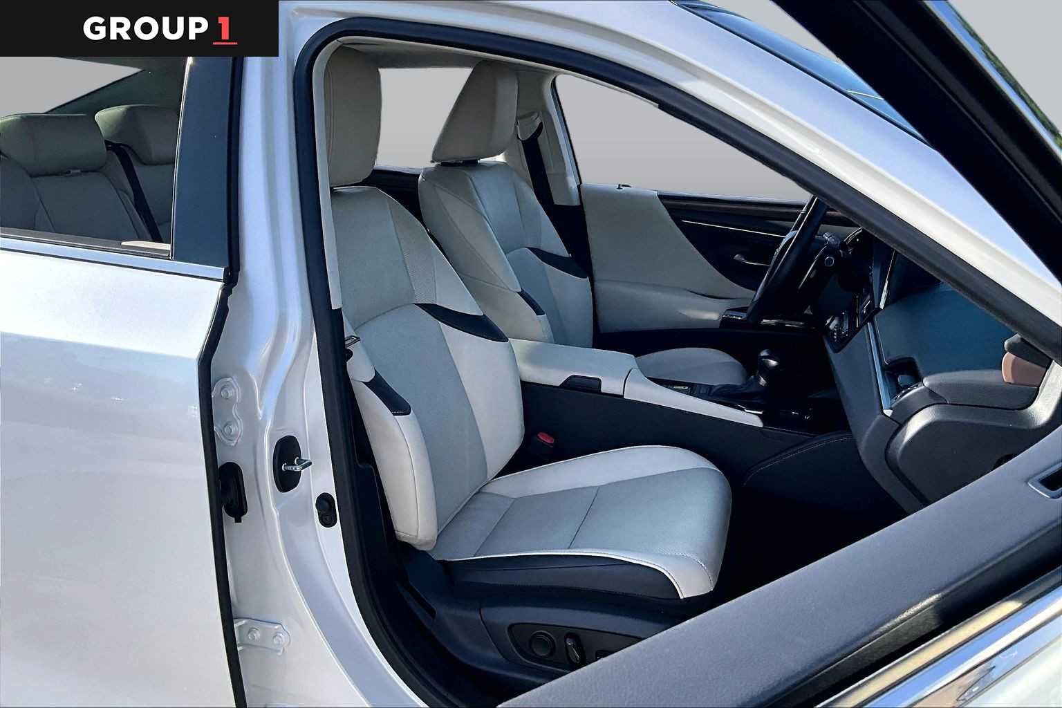 Certified Used 2024 Eminent White Pearl Lexus  image 8