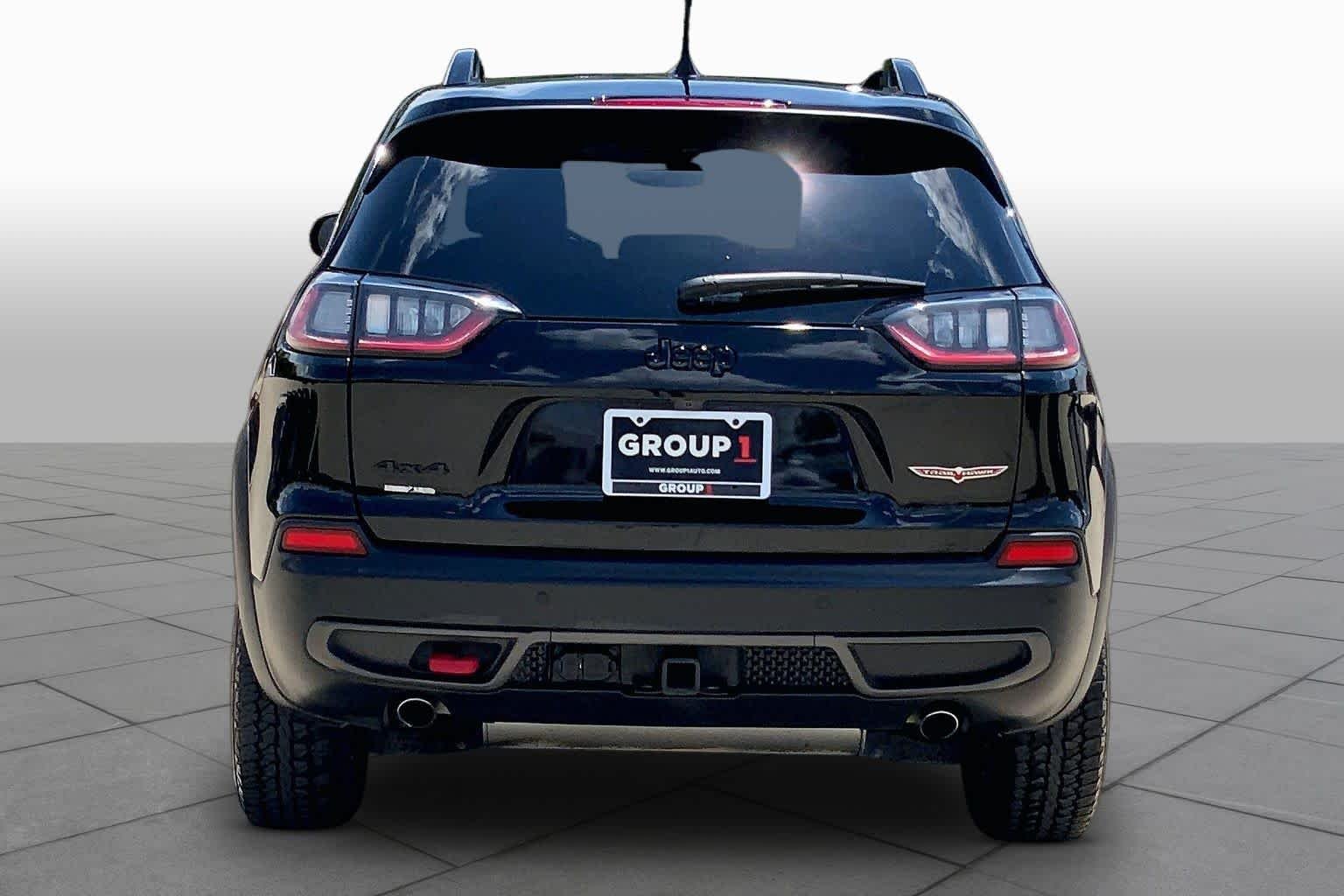 Pre-Owned 2023 Jeep Cherokee Trailhawk