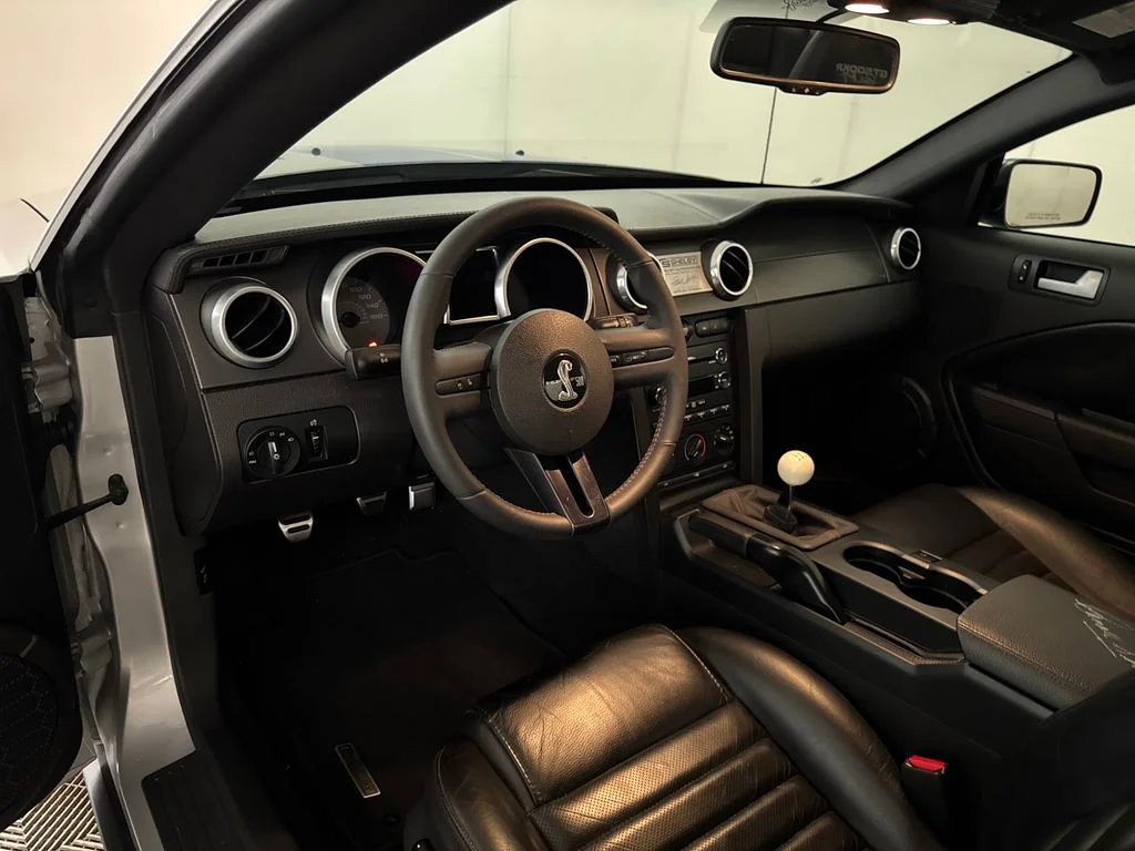 Used 2008  Ford Shelby GT500 image 5