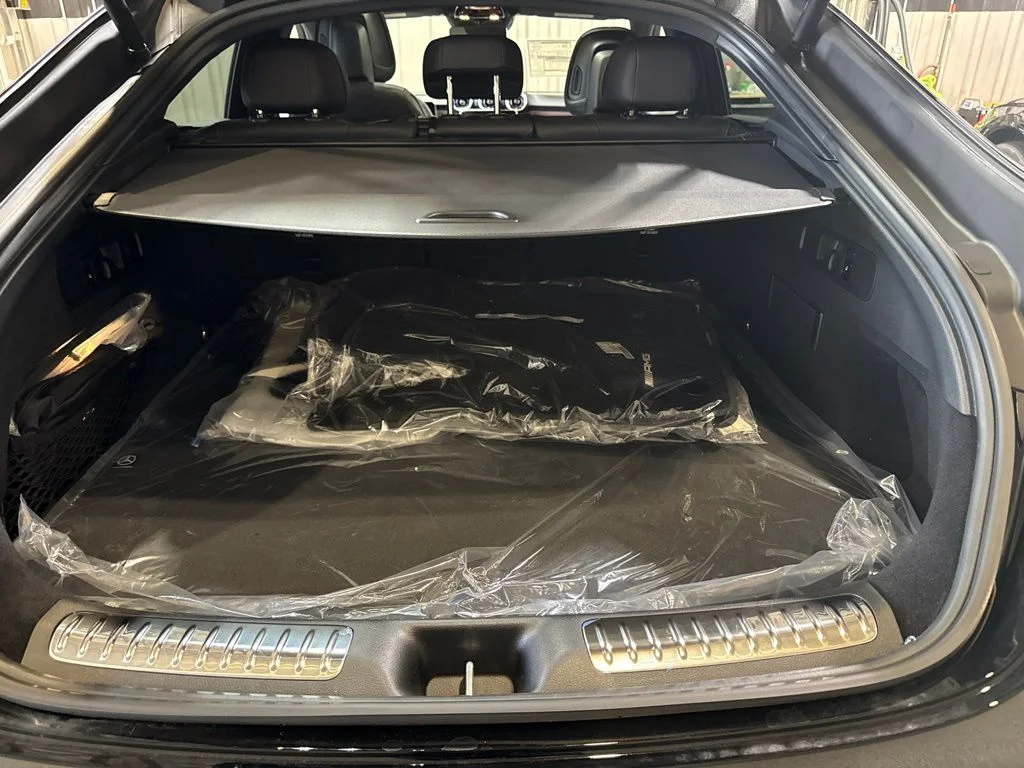 New 2027 Black Mercedes-Benz GLC 300 image 55
