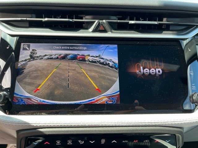New 2026 Bright White Clearcoat Jeep Laredo image 34