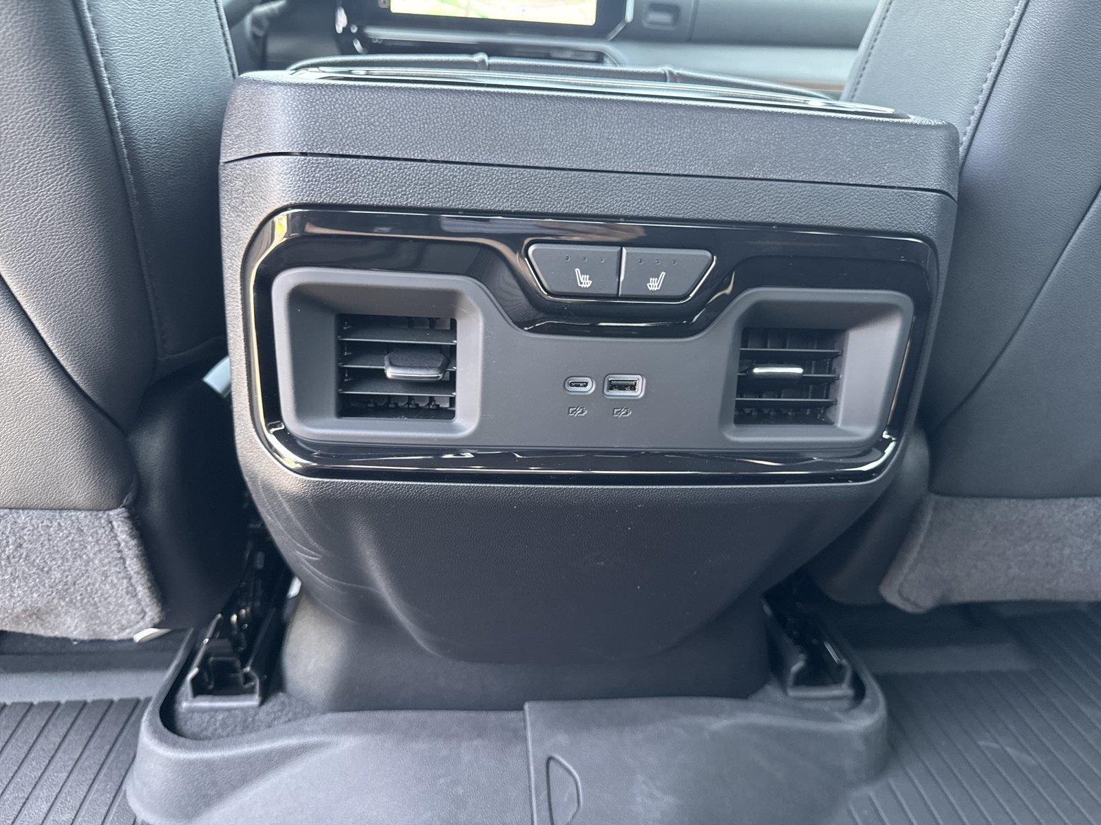 New 2026 Onyx Black GMC AT4 image 32