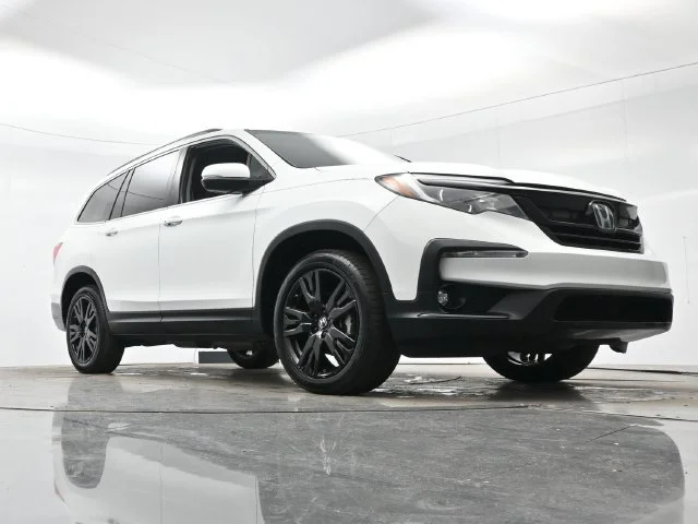 Used 2022 White Honda Special Edition image 26