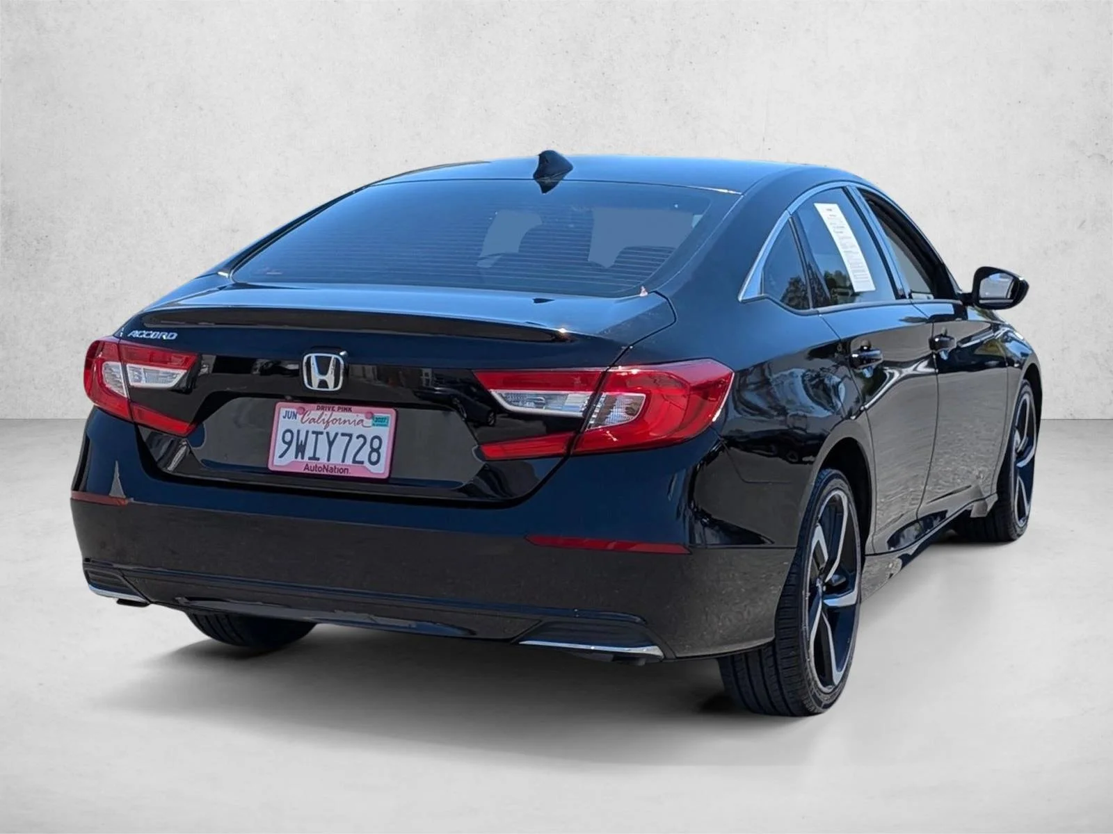 Used 2020 Black Honda LX image 5