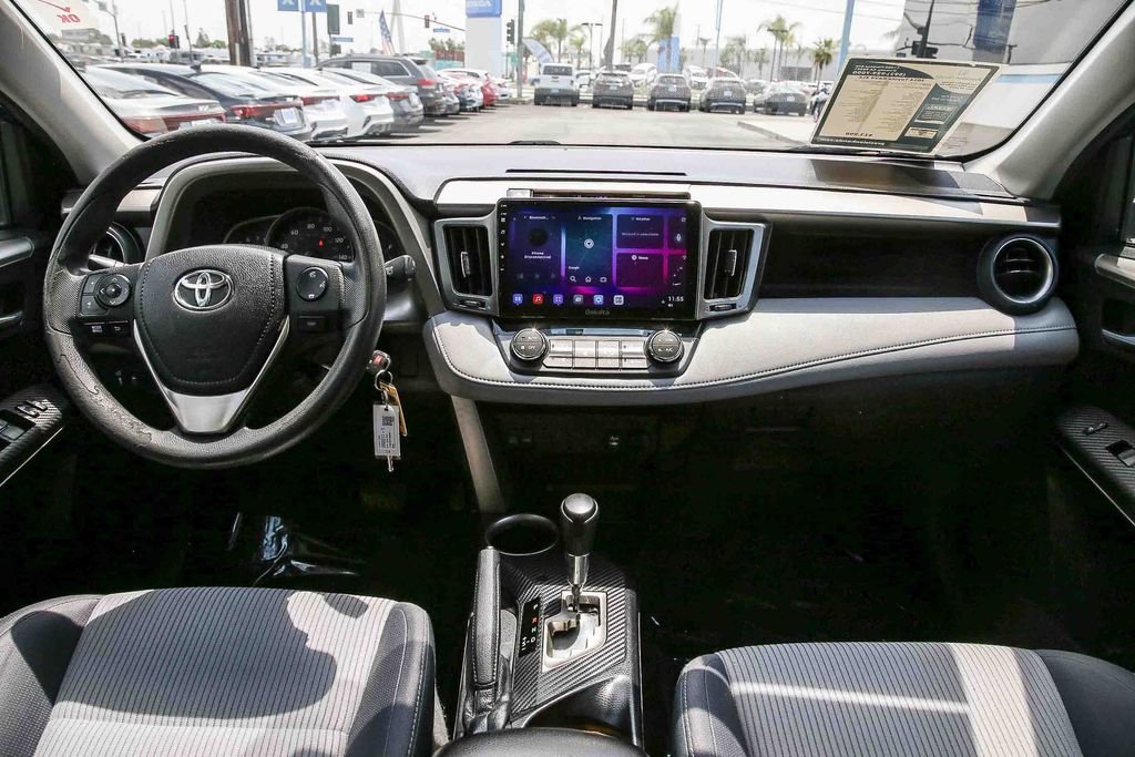 Used 2014 Blue Toyota XLE image 11