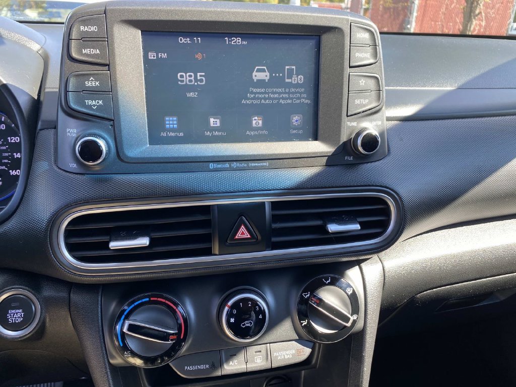 Certified Used 2021 Black Hyundai SEL image 11