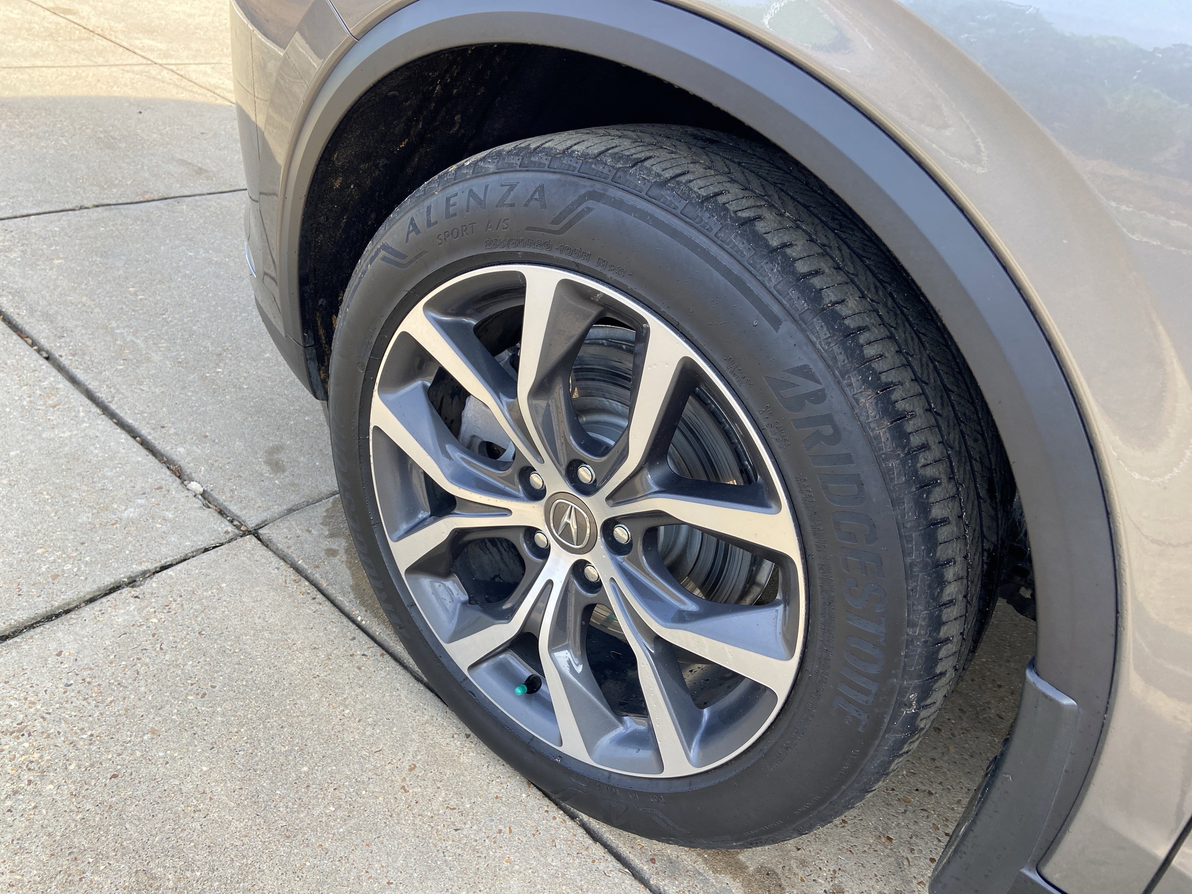 Used 2023 Liquid Carbon Metallic Acura w/Technology Package image 25