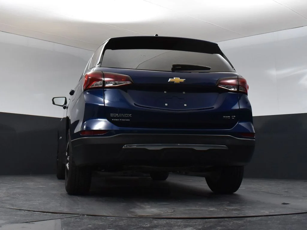Used 2022 Blue Chevrolet LT image 33