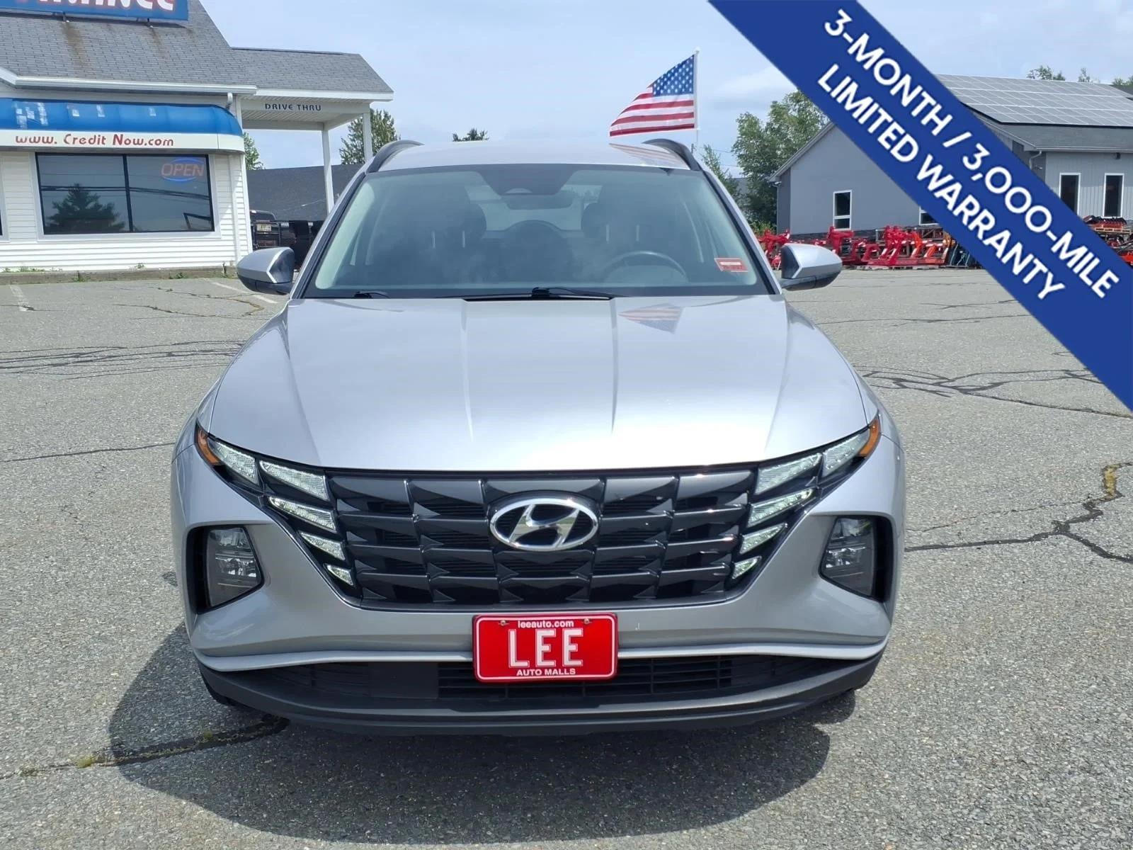 Used 2024 Shimmering Silver Hyundai SEL image 2