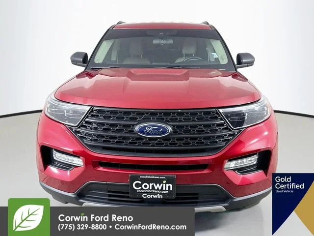 Certified Used 2022 Red Metallic Ford XLT image 2