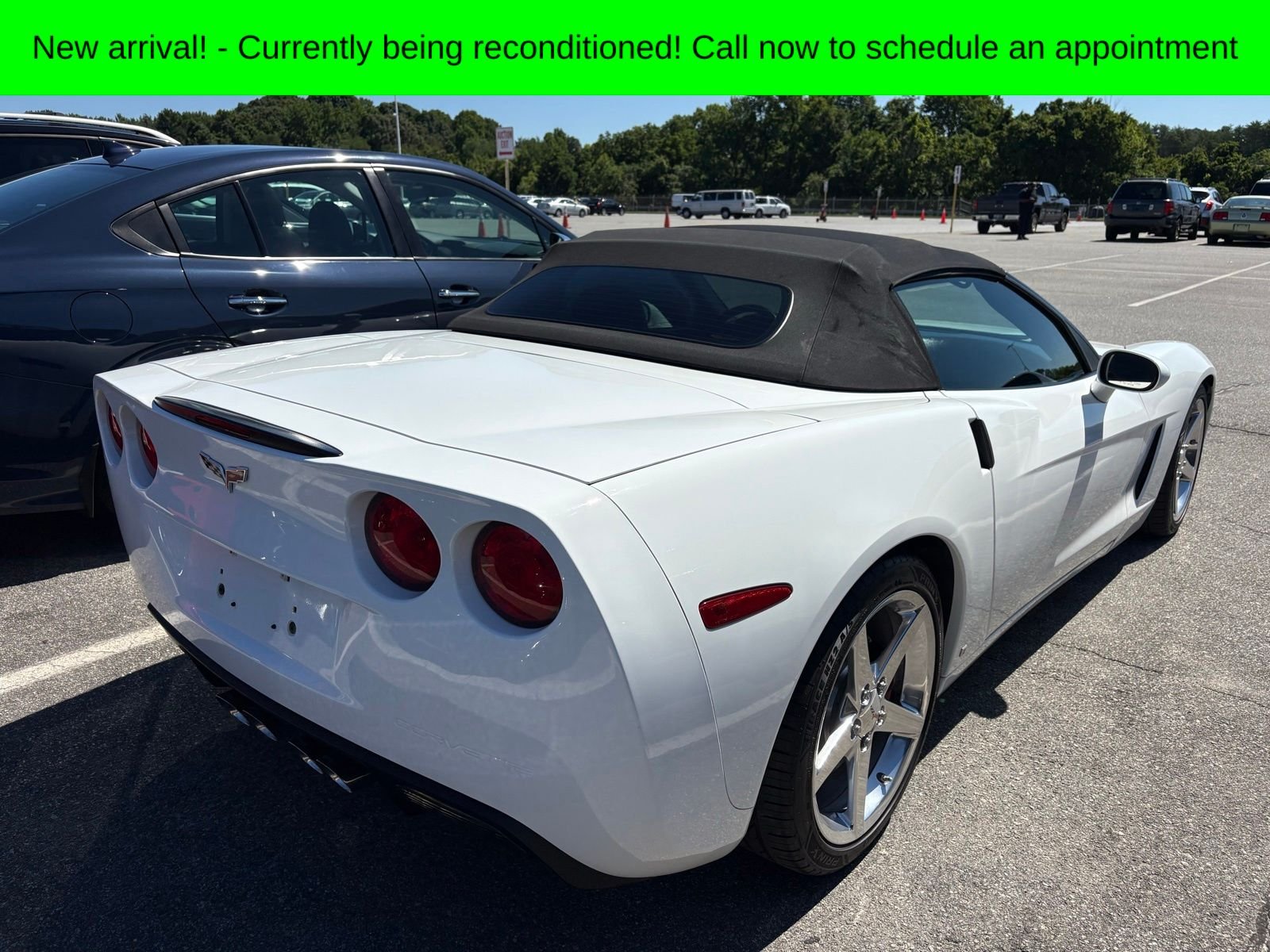 Used 2006 Arctic White Chevrolet Base image 6