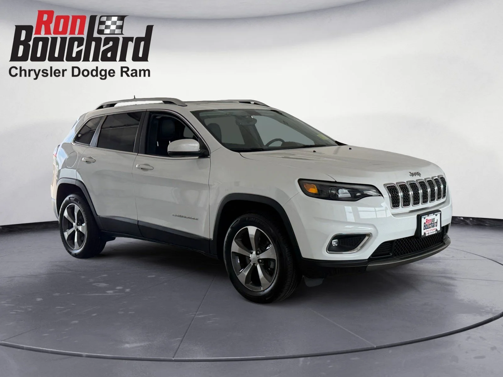 Used 2019 Bright White Clearcoat Jeep Limited image 1