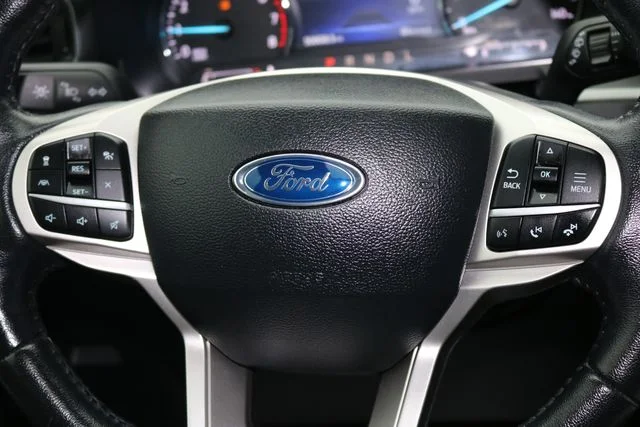 Used 2022 Green Metallic Ford XLT image 12