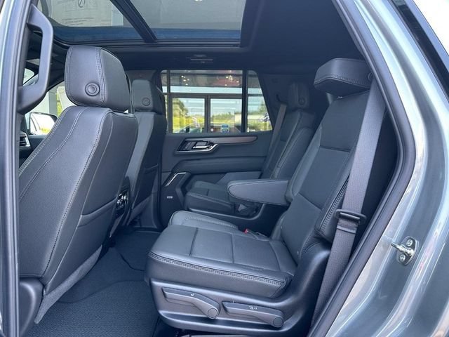 2026 GMC Yukon Denali - Photo 6