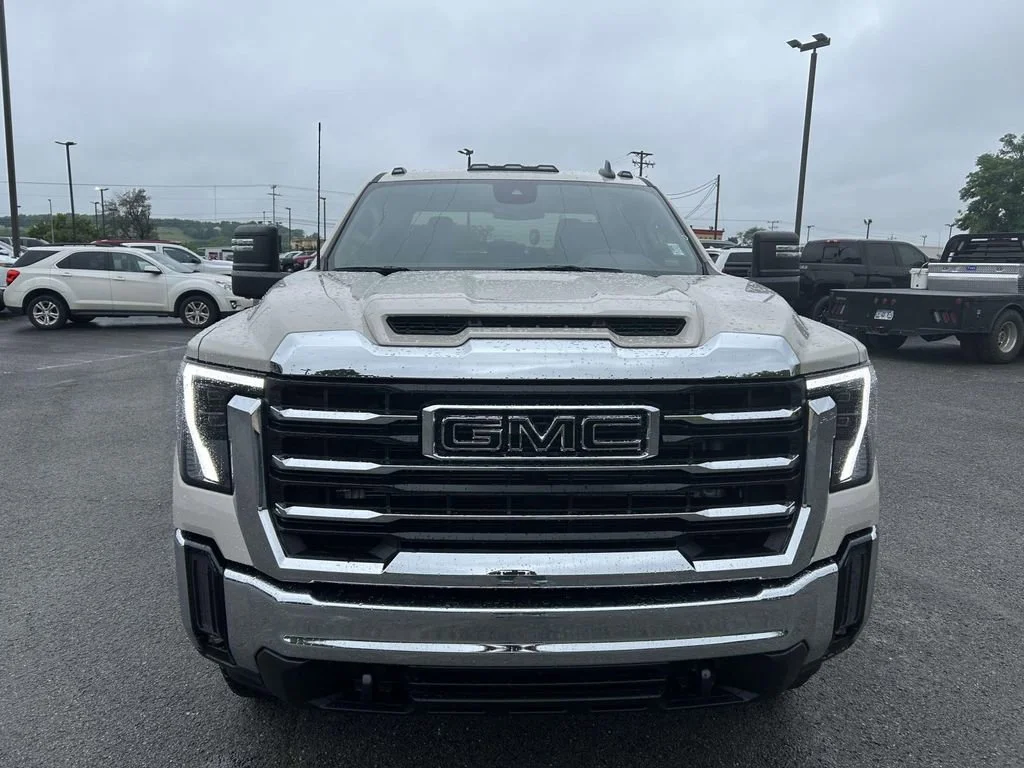New 2026 Coastal Dune GMC SLE image 9