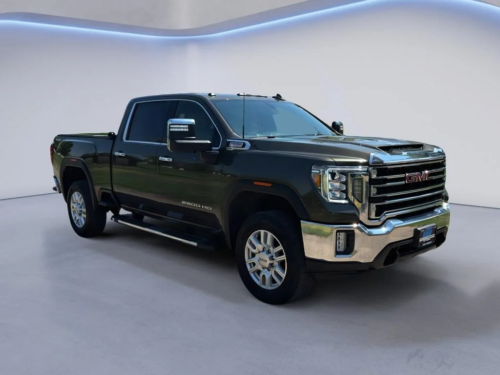Used 2023 Forest Metallic GMC SLT image 7
