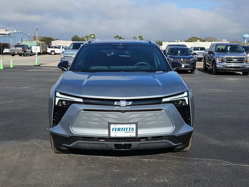 New 2026 Sterling Gray Metallic Chevrolet LT image 20