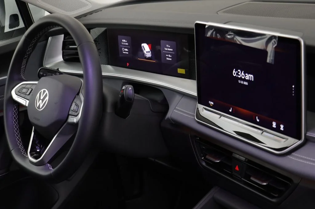 2026 Volkswagen Tiguan SE - Photo 21