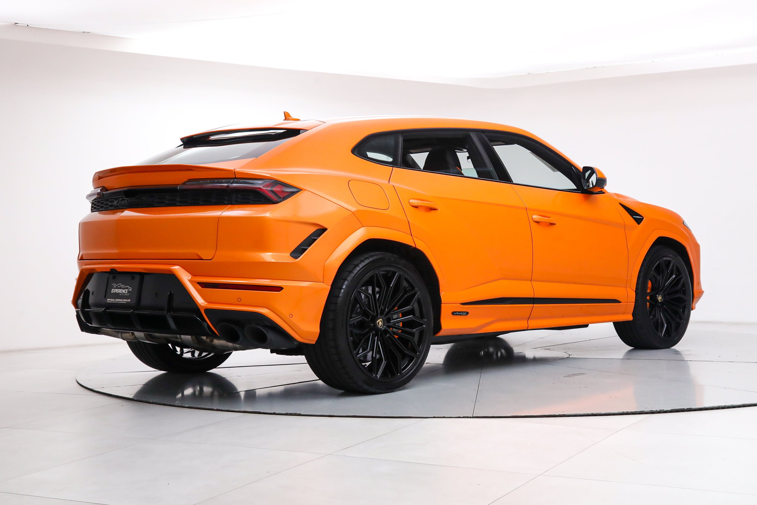 Used 2026 Orange Lamborghini SE image 5