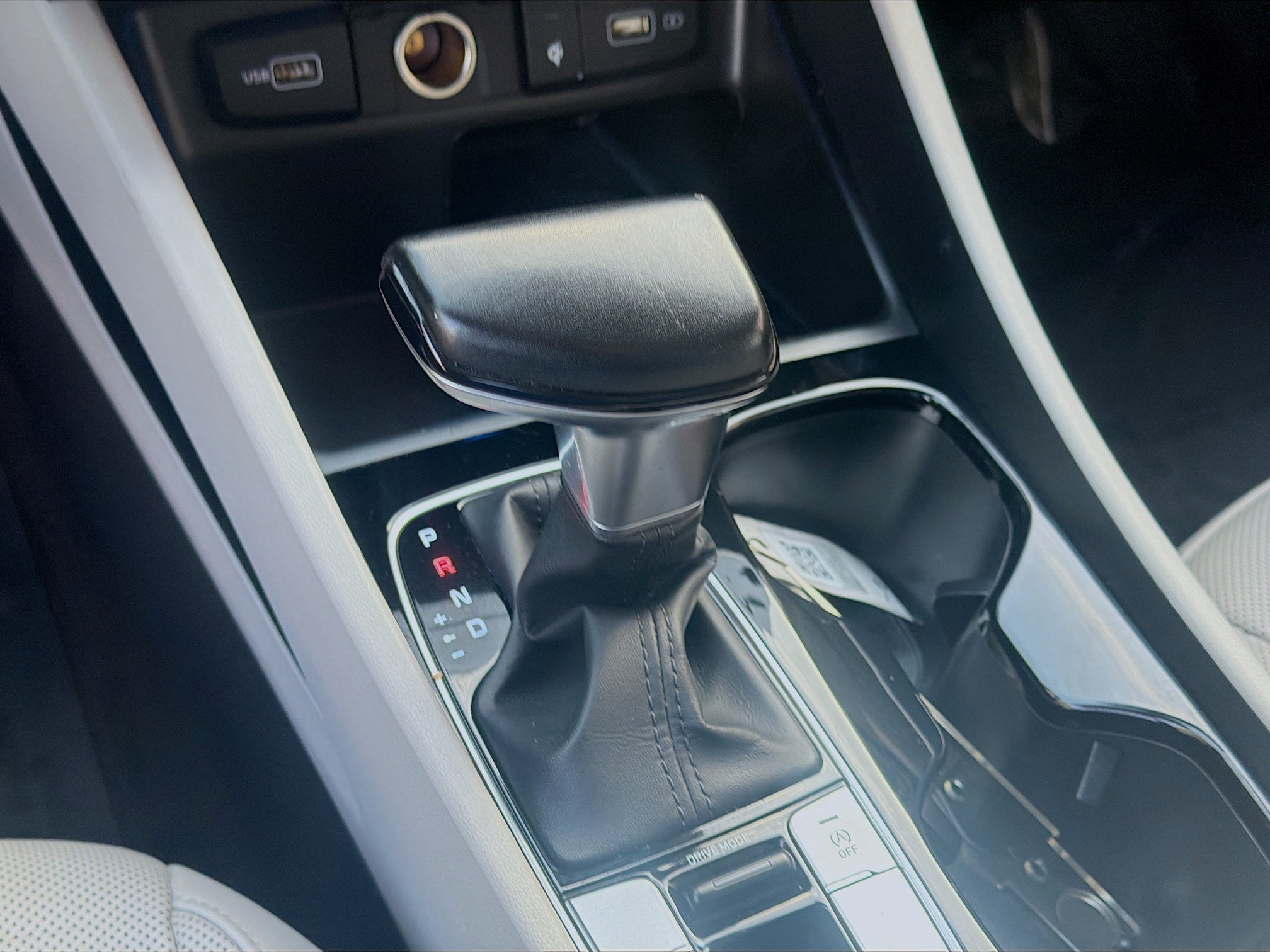 Used 2022 Portofino Gray Hyundai SEL image 13