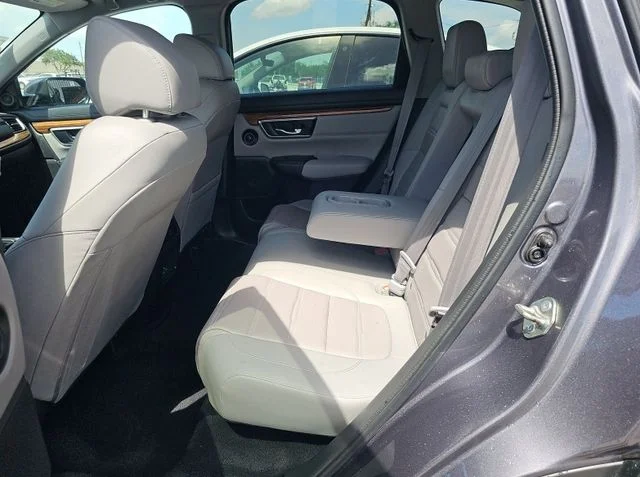 Used 2019  Honda EX-L image 5