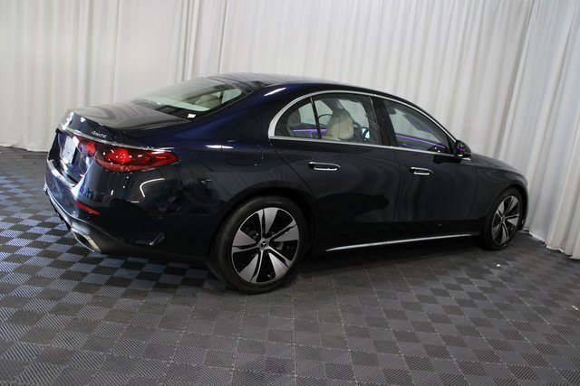 2026 Mercedes-Benz E-Class E350 - Photo 40