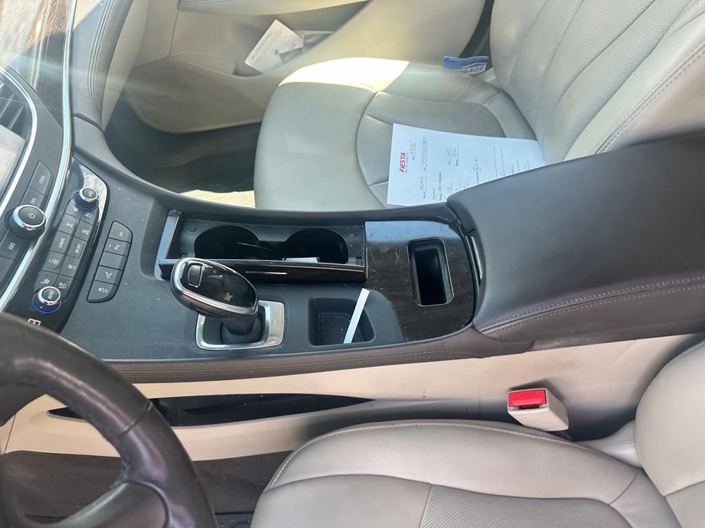 Used 2018 White Buick Premium I Group image 16