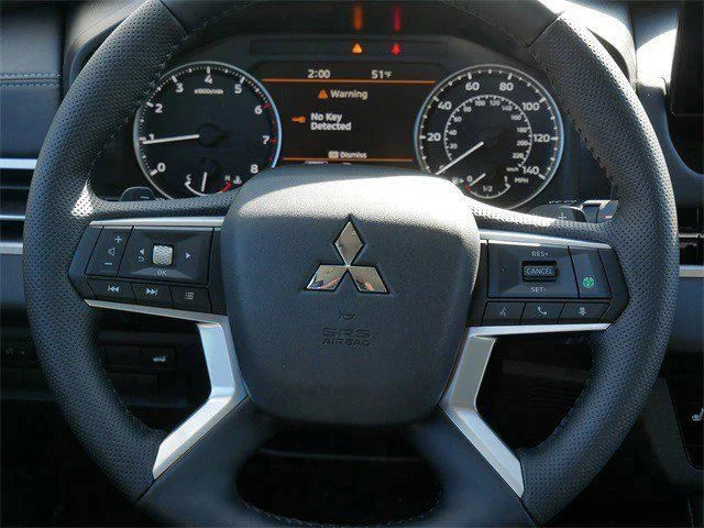 New 2026 Black Diamond Mitsubishi SE image 8