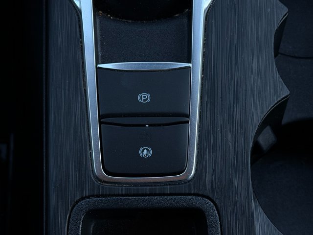 Used 2025 Silver Ford Platinum image 30