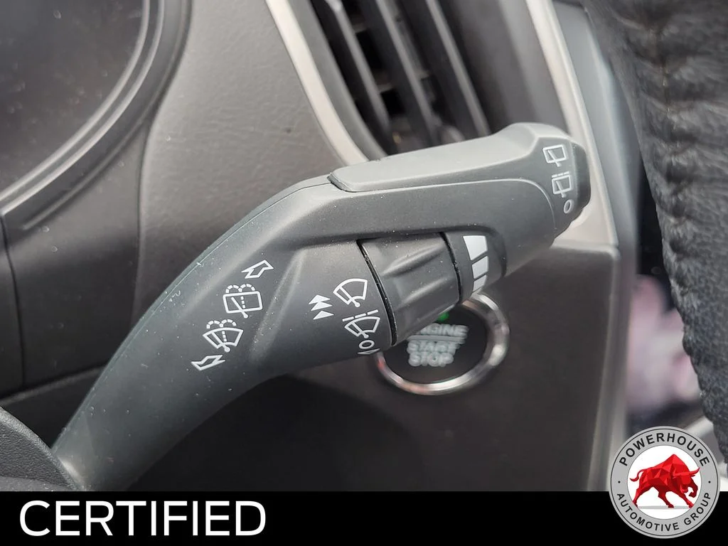 Used 2024 Silver Ford SEL image 29