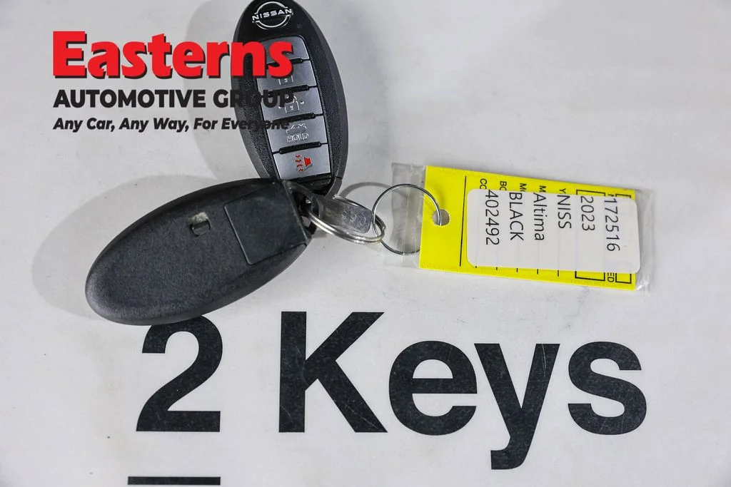 Used 2023 Black Nissan 2.5 SV image 25