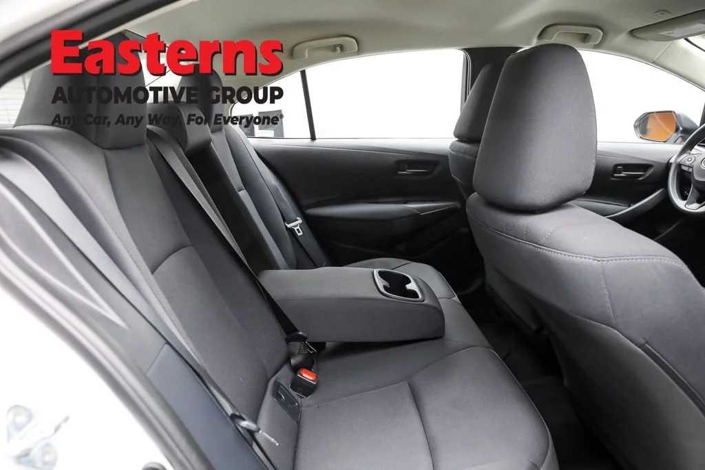 Used 2024 White Toyota LE image 21