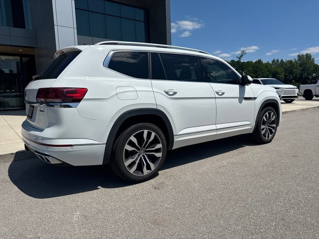 Used 2021 Pure White Volkswagen 3.6L V6 SEL Premium R-Line image 3