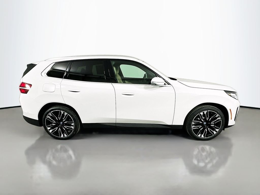 New 2026 Alpine White BMW 30 xDrive image 4