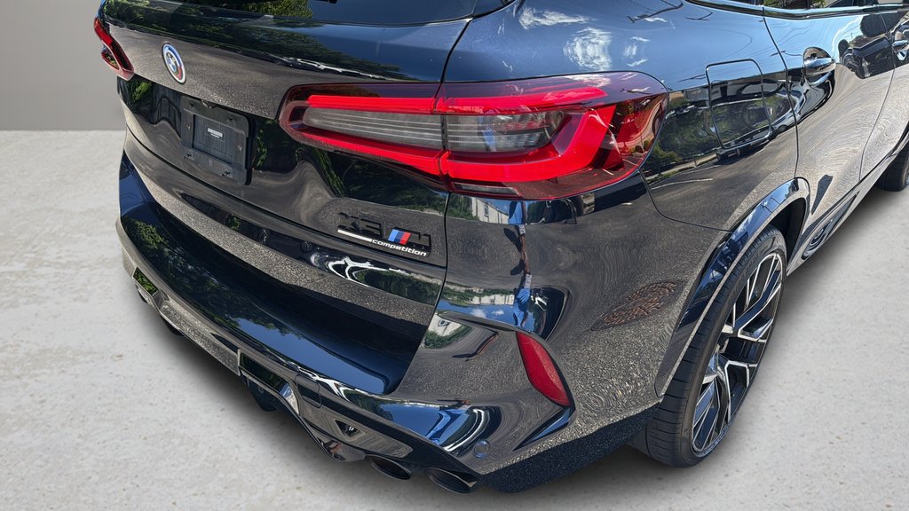 Used 2022 Carbon Black Meta BMW  image 11