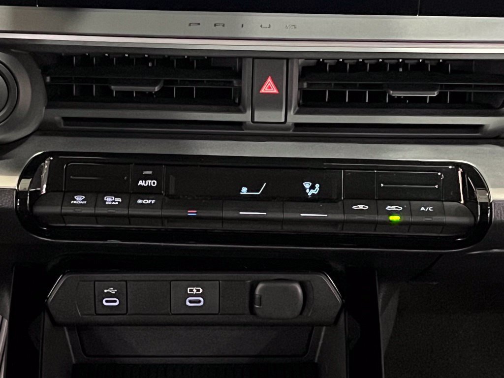Used 2025 Cutting Edge Toyota LE image 23