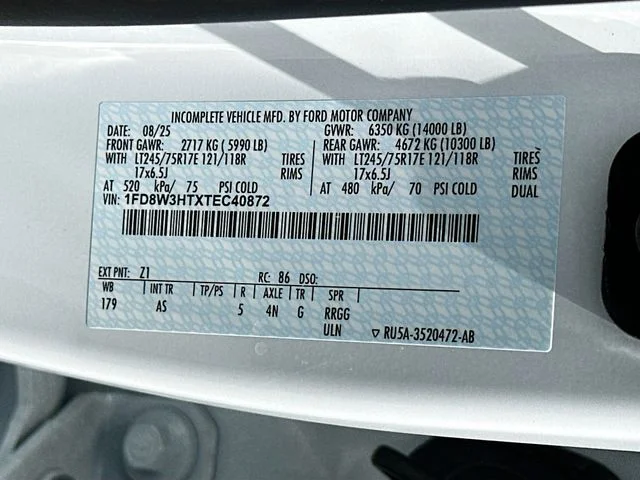 New 2026 Oxford White Ford XL image 18