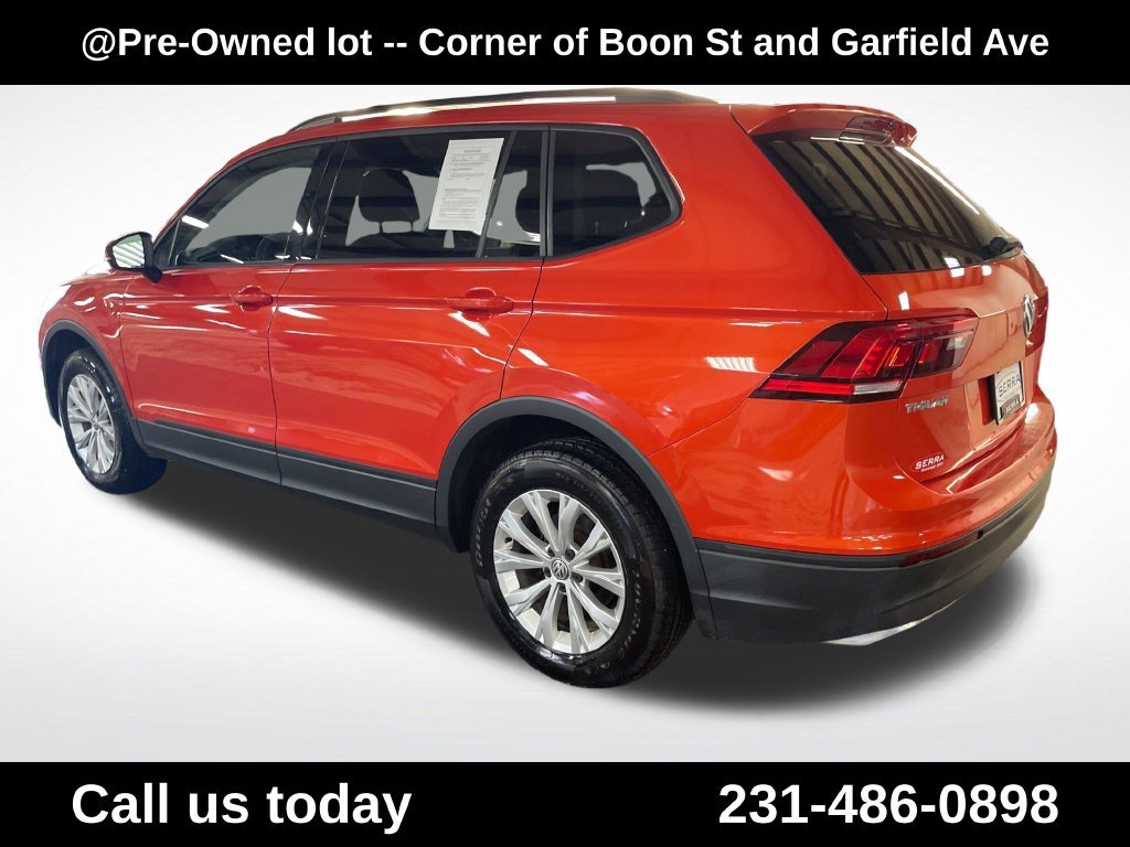 Used 2018 Orange Volkswagen 2.0T S image 3