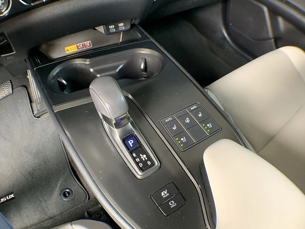 Certified Used 2025 NORI GREEN PEARL Lexus UX 300h Premium image 20