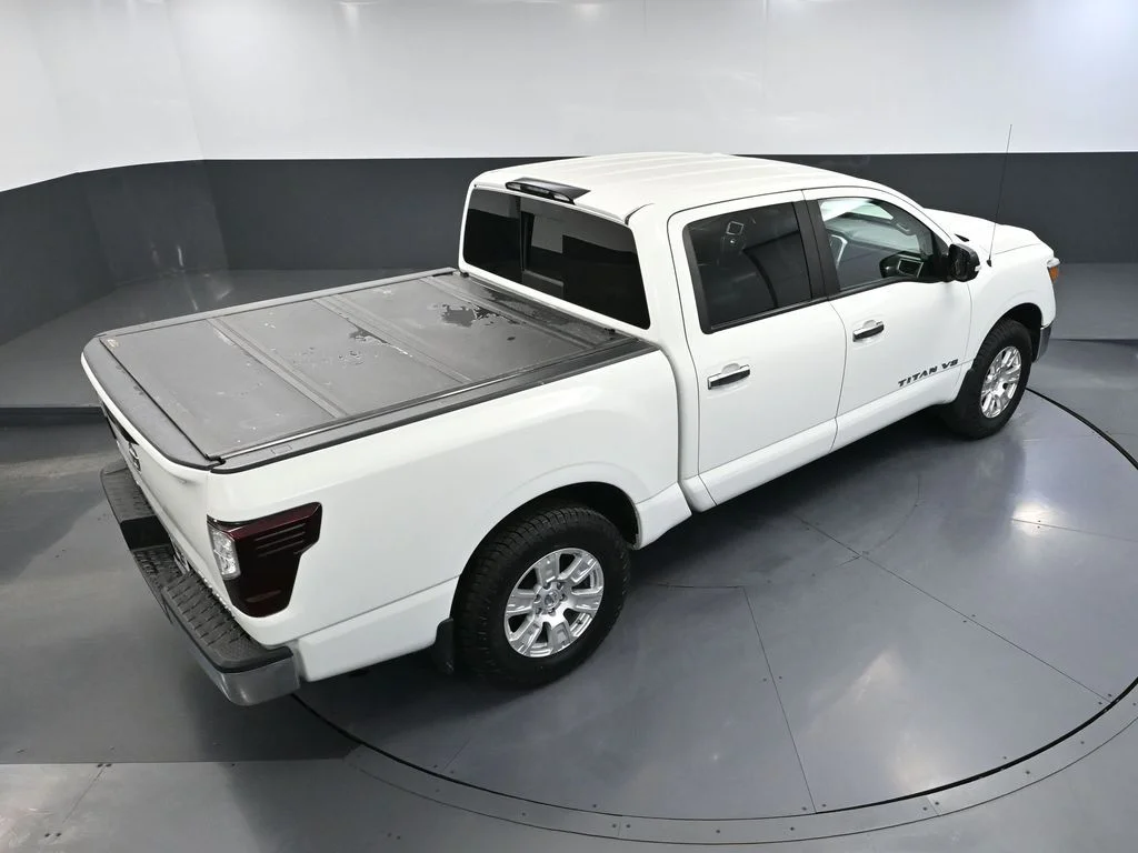 Used 2018 White Nissan SV image 50
