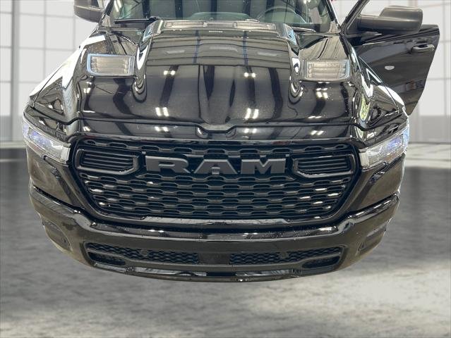 New 2026 Diamond Black Crystal Pearl-Coat Exterior Paint RAM Express image 19