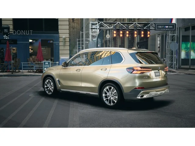 New 2026 Manhattan Green Metallic BMW xDrive40i image 2