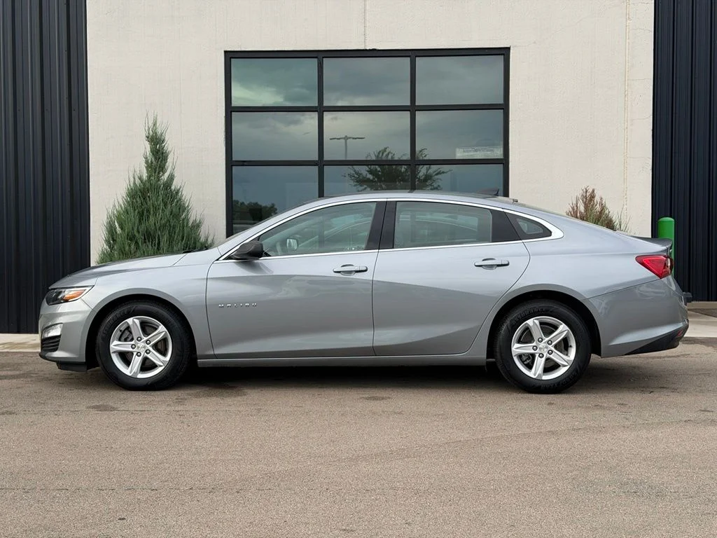 Used 2023 Gray Chevrolet LS image 2