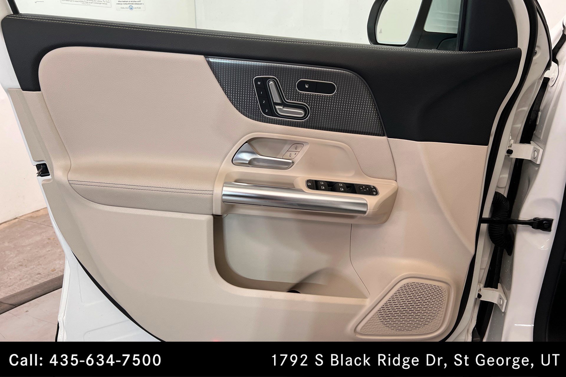 Certified Used 2022 POLAR WHITE Mercedes-Benz GLA 250 image 15