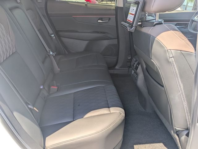 New 2026 Everest White Pearl TriCoat Nissan Platinum image 29