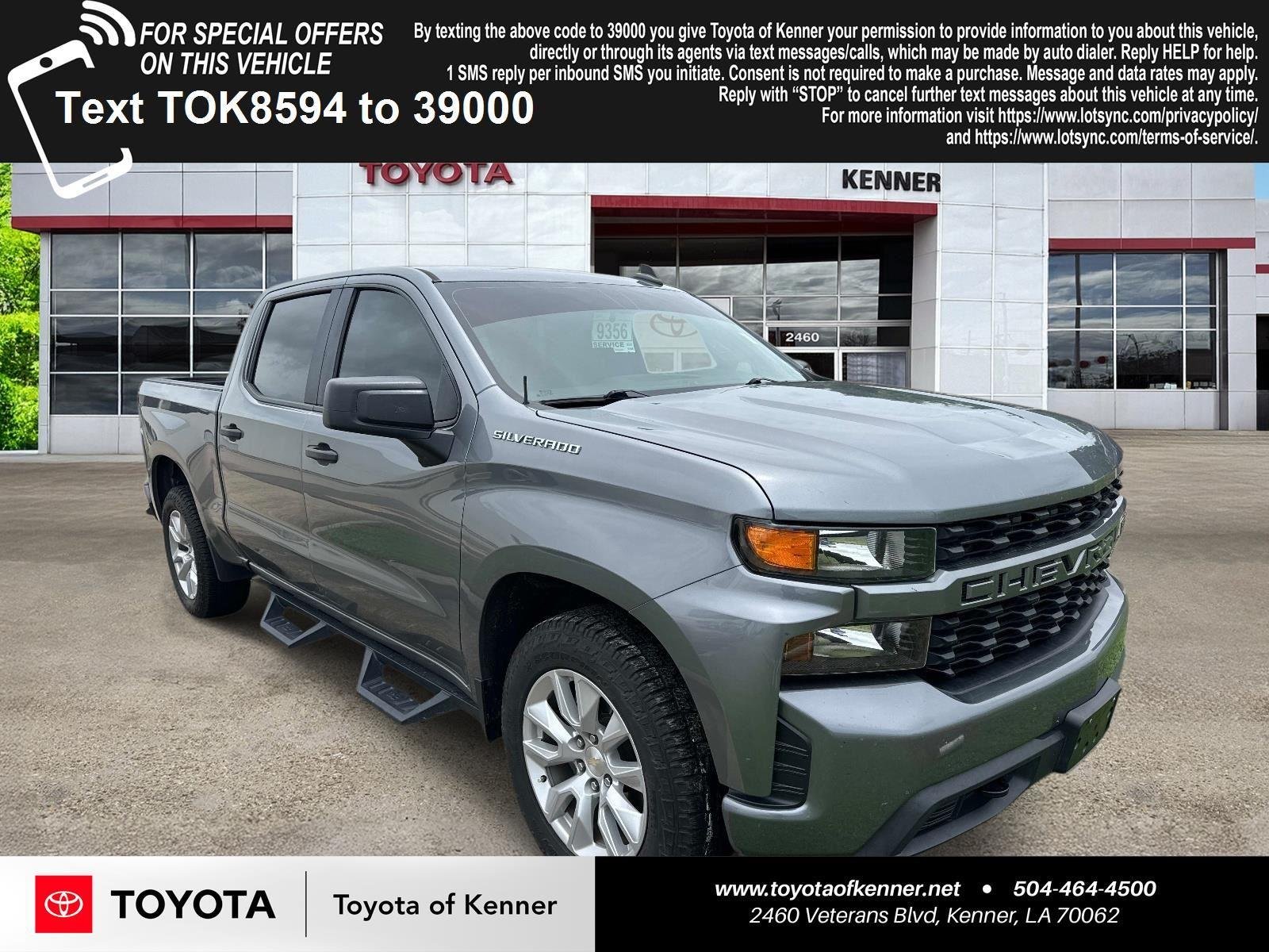 Used 2022 GRAY CHEVROLET CUST image 1