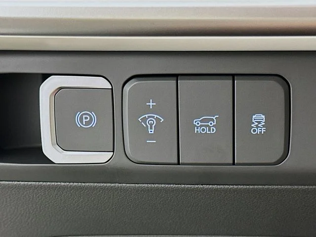 New 2026 Gray Hyundai SEL image 19
